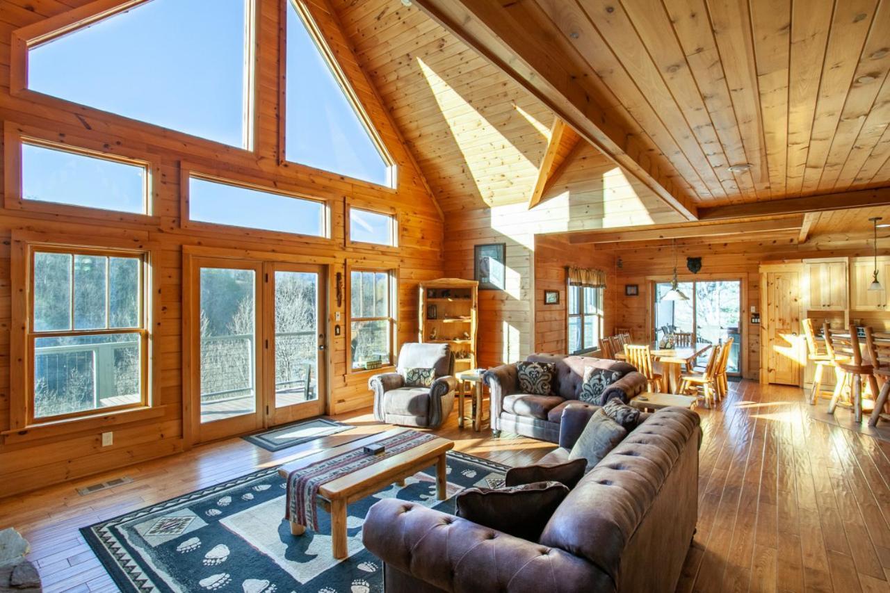 Black Bear Reserve - Mtn View, Hot Tub, Game Room Sevierville Exterior photo