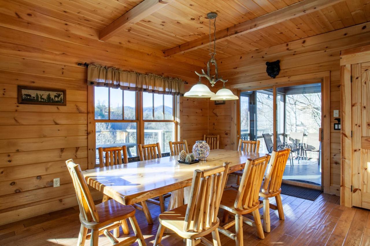 Black Bear Reserve - Mtn View, Hot Tub, Game Room Sevierville Exterior photo