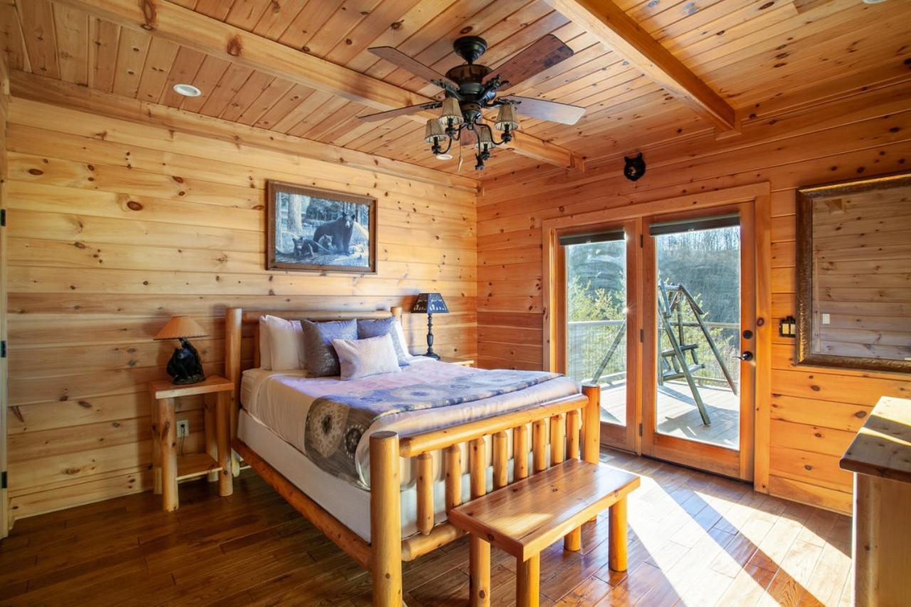 Black Bear Reserve - Mtn View, Hot Tub, Game Room Sevierville Exterior photo